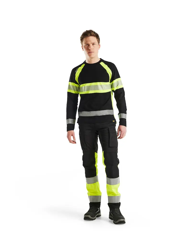 351010309933_HiVis_T-Shirt_LS_Zwart-Geel_Presentatie.webp